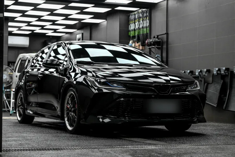 Toyota Corolla 精緻打蠟 誠美施工案例前後對比