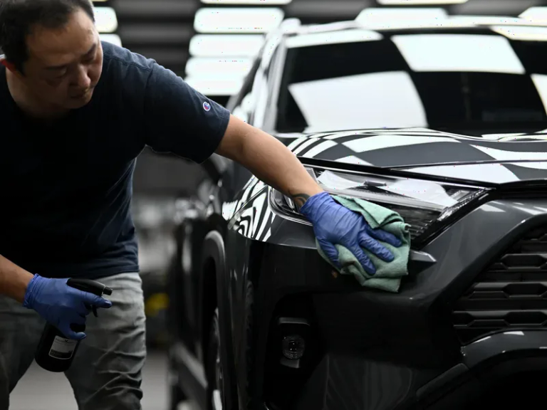 手工棕梠蠟塗布 職人施作