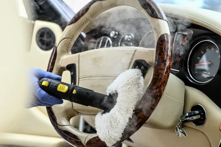 Bentley 內裝高溫蒸氣清潔 誠美施工